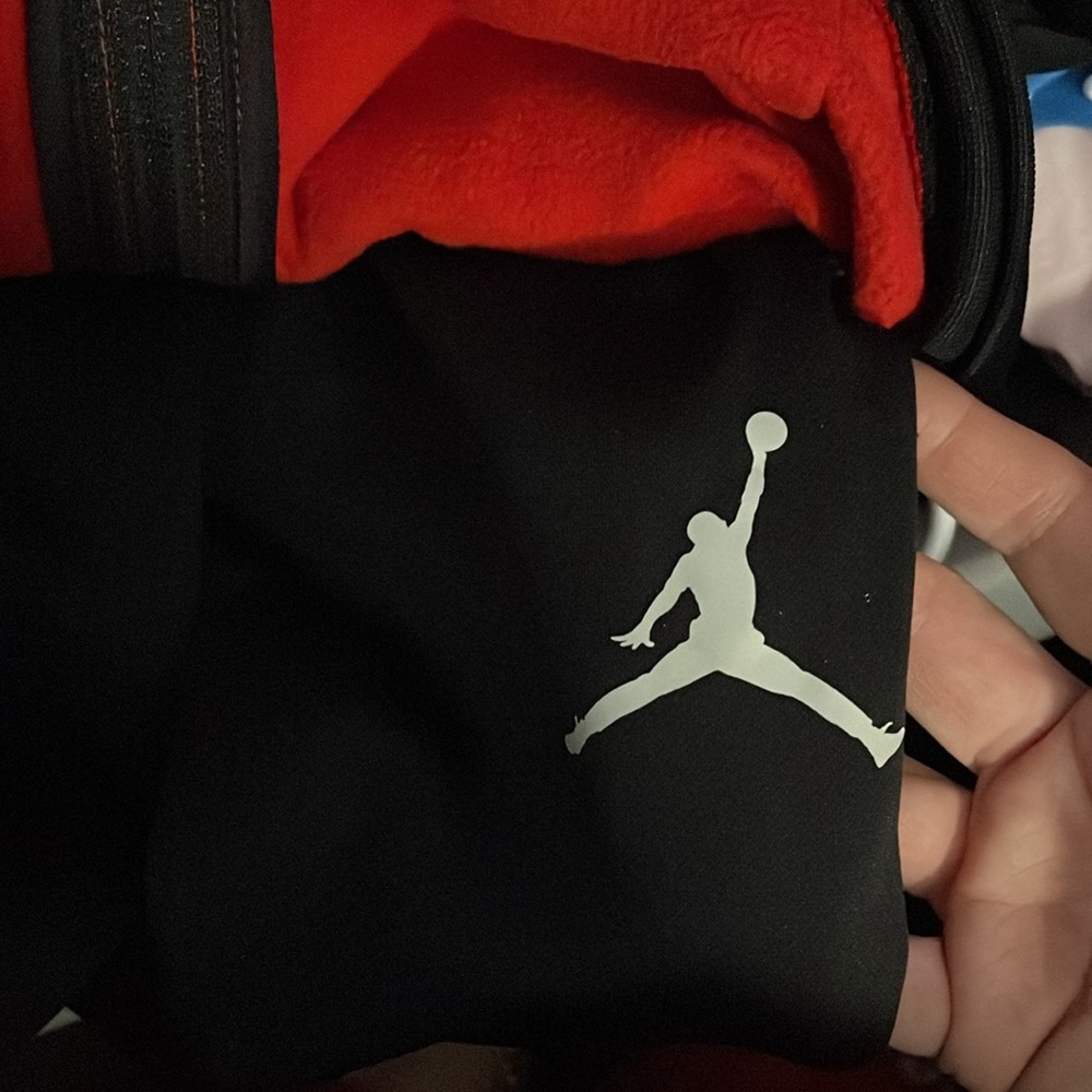 Jordan Set - Picture 4 of 7